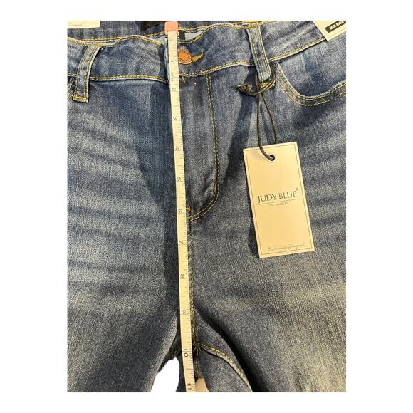 Judy Blue Women’s Relaxed Fit Jeans Size 32 Mid Rise Dark Wash NWT - Picture 4 of 10